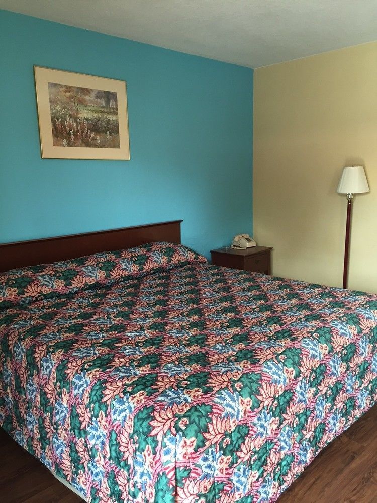 Ole English Inn Тъскалуса Екстериор снимка